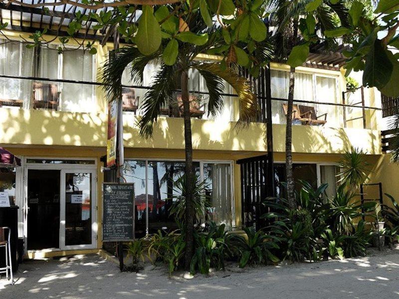 Boracay Sandcastles The Apartments Balabag  Exterior photo