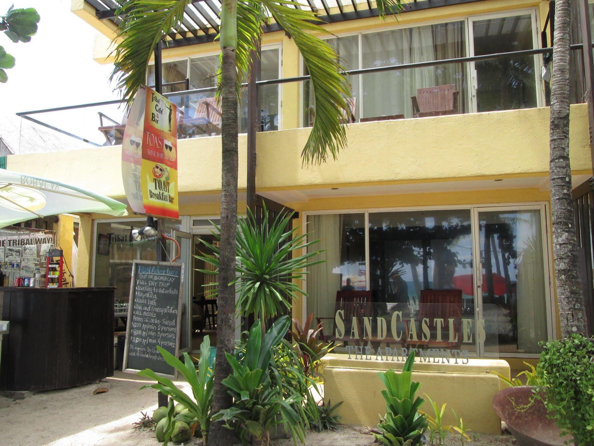 Boracay Sandcastles The Apartments Balabag  Exterior photo